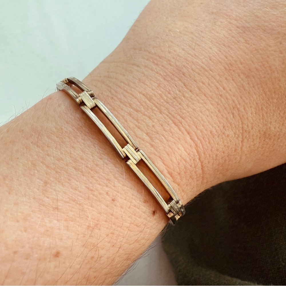 Sterling Silver Italy 925 link Bracelet with bar hinge clasp